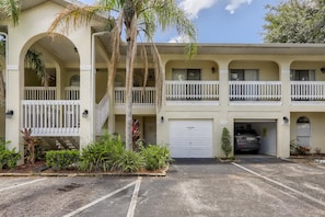 Condo (Amazing 2/2 Condo at Grand Palms!!!) | Exterior