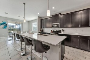 独立别墅 (Storey Lake Resort, private pool, and) | 外观