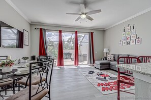 Hus (Gorgeous 3/3 townhome at gated Resort) | Eksteriør