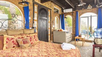 1 bedroom, in-room safe, desk, iron/ironing board