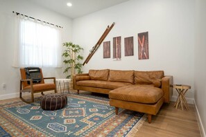 Smart TV y chimenea