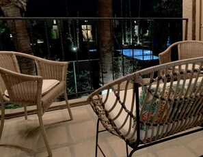 Property grounds - Perfect Palm Springs Getaway with Mountain Views (Palm Springs)