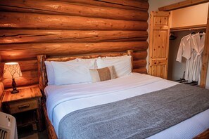 1 غرفة نوم ومكواة/لوح كي وواي فاي مجانًا وملاءات أسرّة