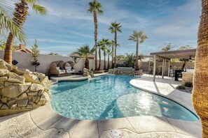 Beheizter Pool