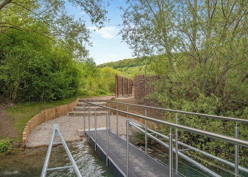 2 bedroom accommodation in Halling