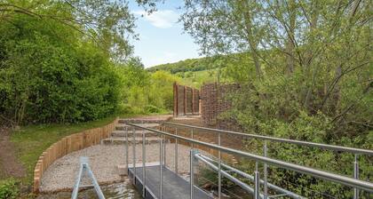 2 bedroom accommodation in Halling