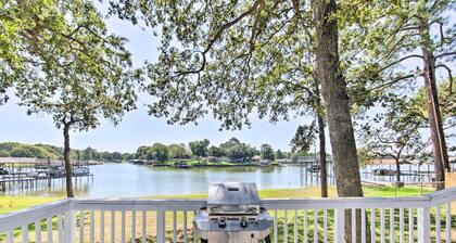 On-Site Boat Launch: Gun Barrel City Lake House