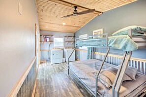3 slaapkamers, reisbedje, gratis internet, beddengoed