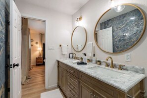 Shower, hair dryer - The Sol Villa | 8 Bedroom 4 Bathroom - 12+ Beds (Scottsdale)