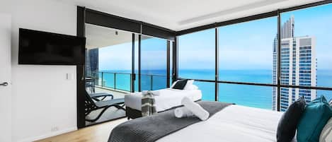 4 عدّة غرف نوم ومكواة/لوح كي وسرير سفر وواي فاي