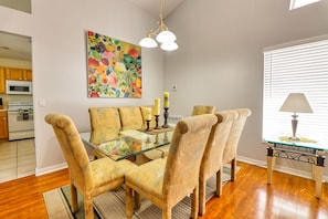 House, Multiple Beds (Pool Pleasure at Highlands Reserve) | Private kitchen - Pool Pleasure at Highlands Reserve (Davenport)