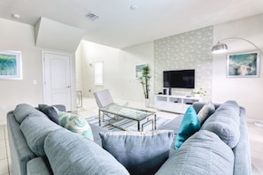 House, Multiple Beds (Vikram's Stylish Windsor at Westside ) | Living room - Vikram's Stylish Windsor at Westside Home (Kissimmee)