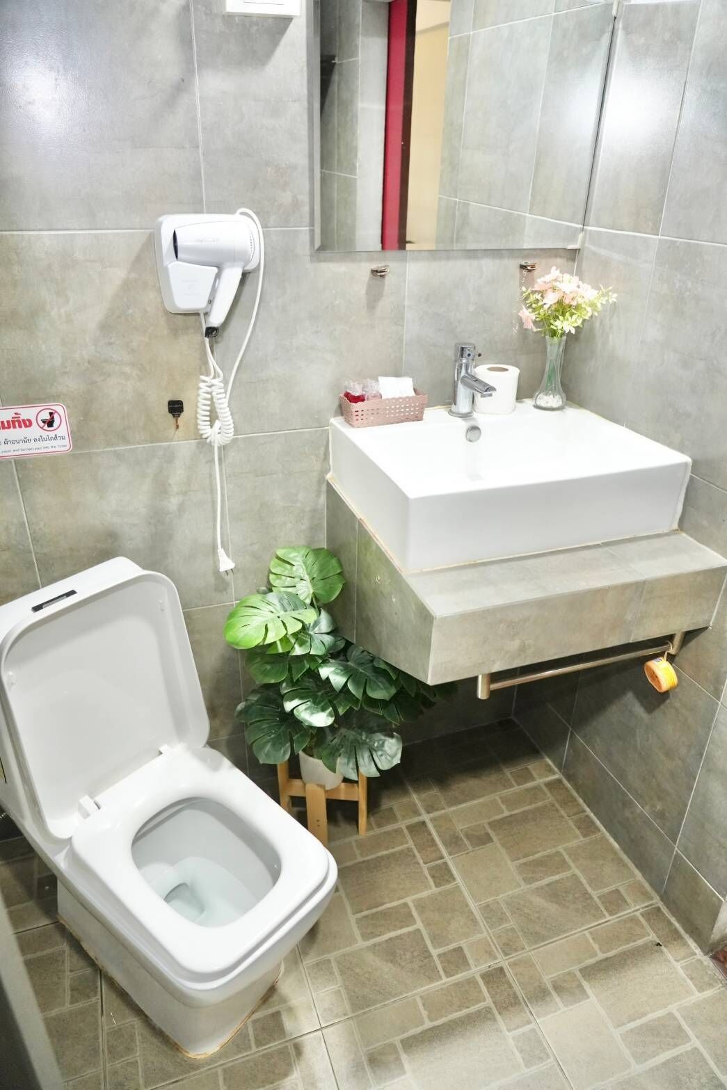 superior quadruple room, 1 bedroom, no windows | premium bedding, pillow-top beds, individually decorated