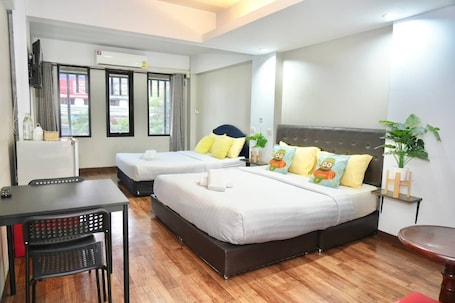 Superior Quadruple Room, 1 Bedroom, No Windows | Premium bedding, pillowtop beds, blackout drapes, free WiFi