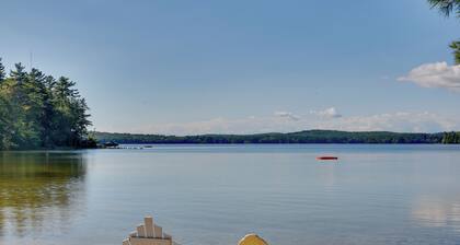 'The Birches' Raymond Getaway w/ Beach & Boat Dock
