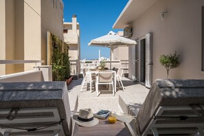 House, Multiple Beds | Balcony