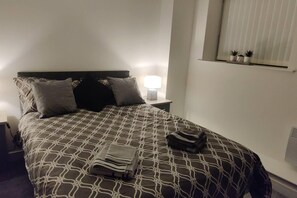 1 bedroom, iron/ironing board, free WiFi, bed sheets - Luxury 2-bed Duplex in Rotherham, Yorkshire (Rotherham)