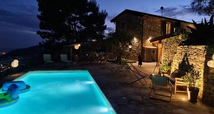 A beautiful house, a private pool and a view to dream of