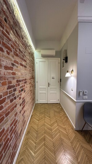 Studio Suite Deluxe | Trang trí khác biệt, trang bị nội thất với thiết kế riêng biệt