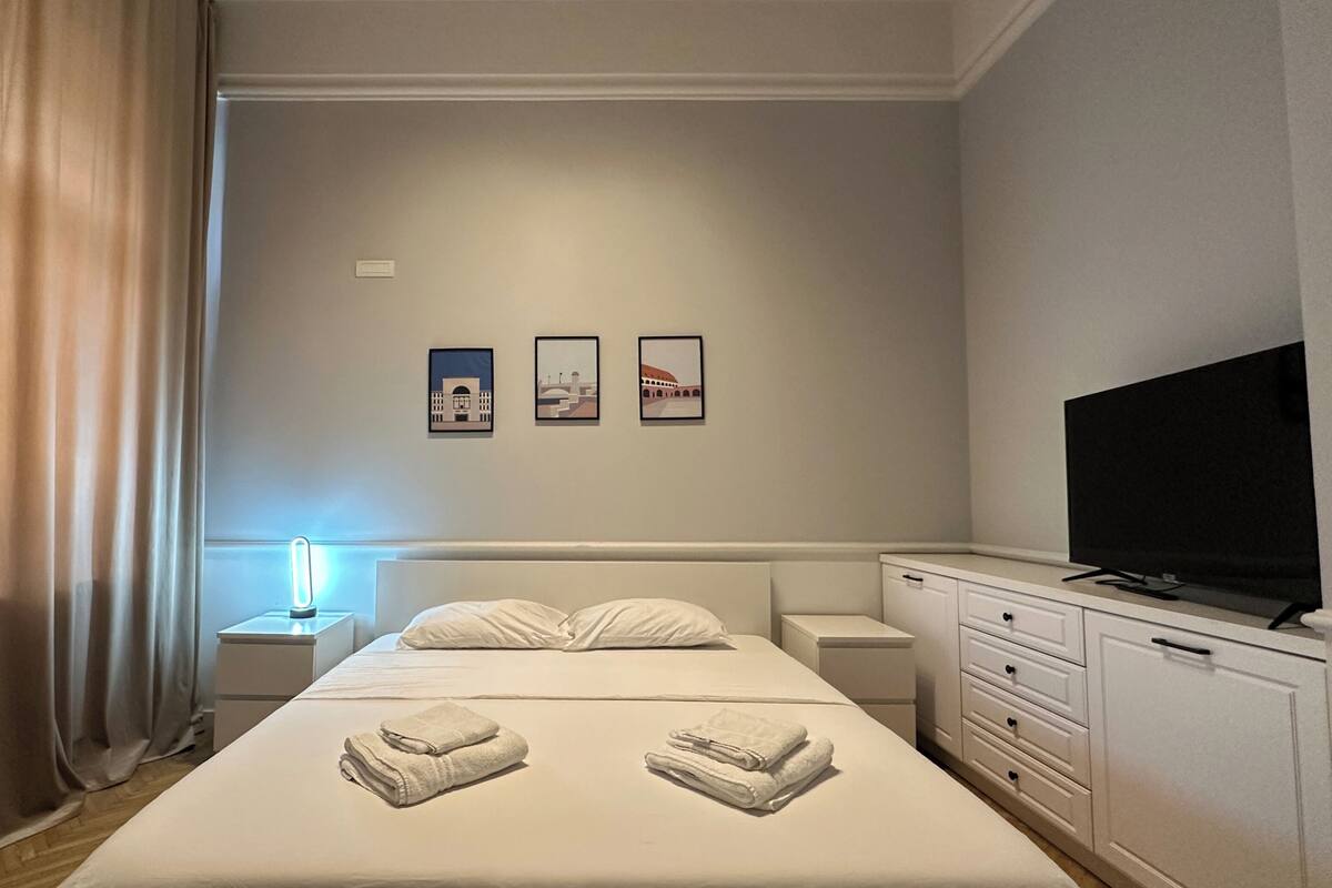 Comfort-Studio | 1 Schlafzimmer, individuell dekoriert, individuell eingerichtet