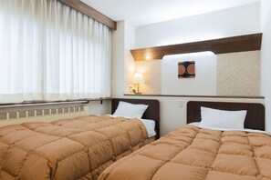 In-room safe, free WiFi, bed sheets - Shigakogen Olympic Hotel (Yamanouchi)