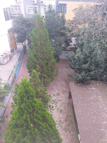 1 bedroom, desk, free WiFi, bed sheets