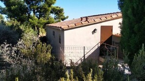 Exterior - Se Ressourcer au Cœur D'un mas Oléicole (Paulhan)