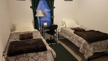 2 bedrooms, free WiFi, bed sheets, wheelchair access