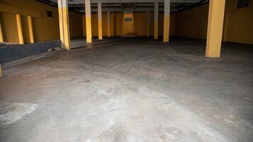 Estacionamento grátis com manobrista