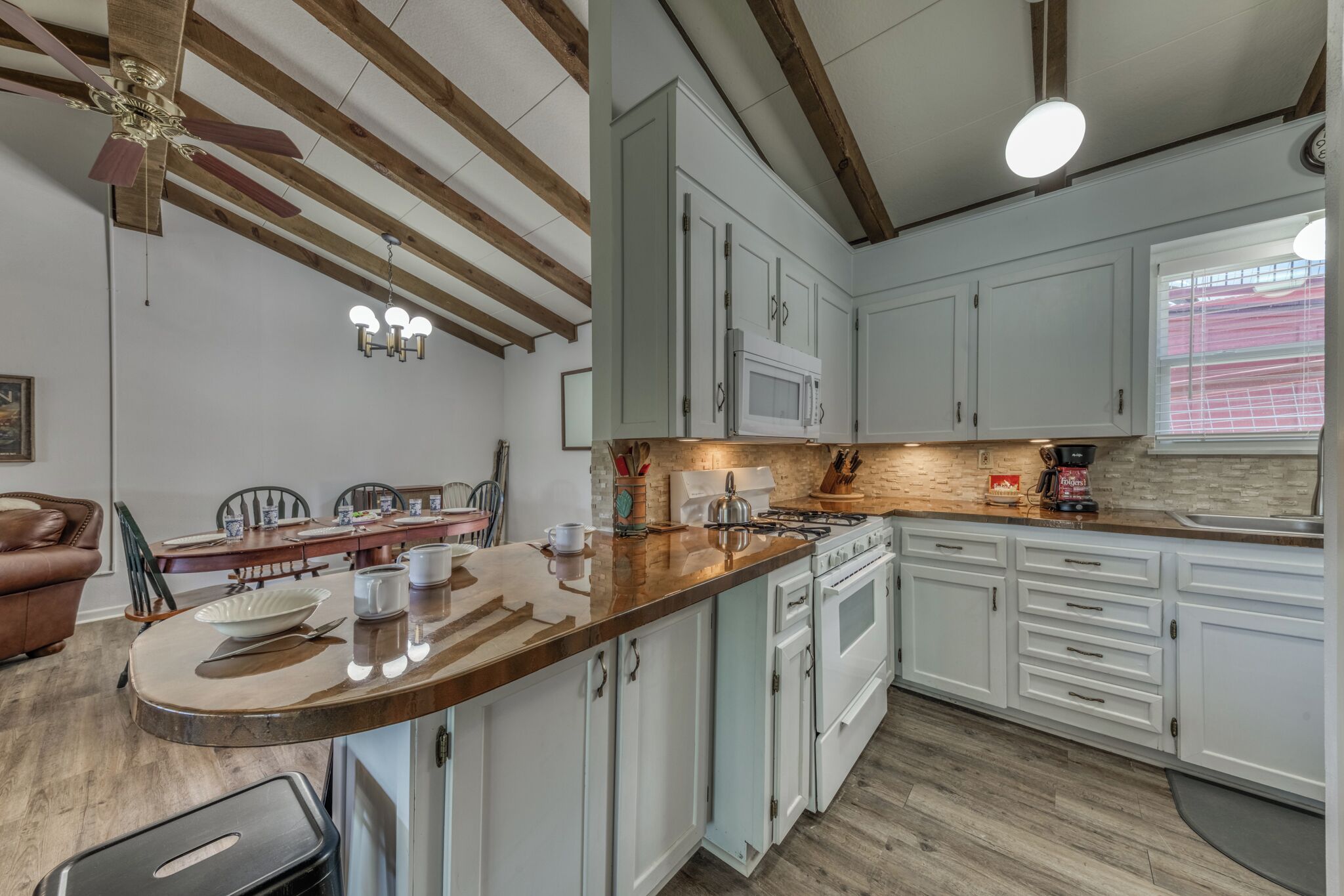 House (3 Bedrooms) | Property amenity