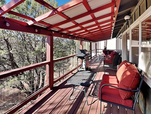 House (3 Bedrooms) | Front of property - Nana and Papa's Mountain Retreat by Kokopelli Property Management (Alto)