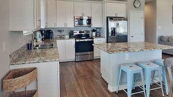 House (3 Bedrooms) | Property amenity