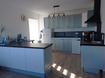 Small renovated house close to the sea. Ideal for family vacations