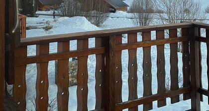 CHALET 12-14 Persons 200 Metres from the slopes