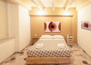 4 bedrooms, WiFi, bed sheets - Foria Garden view (Napoli)