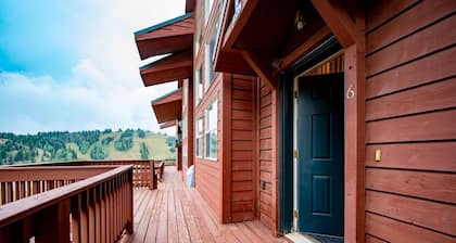 Moonridge Ski Haven MR6 | Ski-In/Out On Powder Mtn