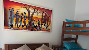 4 Schlafzimmer, Zimmersafe, kostenloses WLAN, Bettwäsche