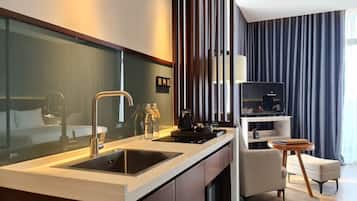 Departamento Premier, varias camas, vista a la ciudad | 1 habitación, minibar, escritorio y wifi gratis