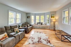 Fernseher, Stereoanlage