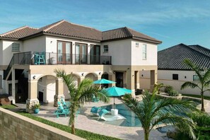 Exterior - 5909 Havana Dr: Private Pool/Large Back Yard (South Padre Island)