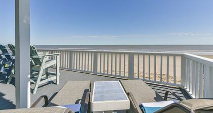 Luxurious Beach Front vacation home perfect for large groups, with elevator.