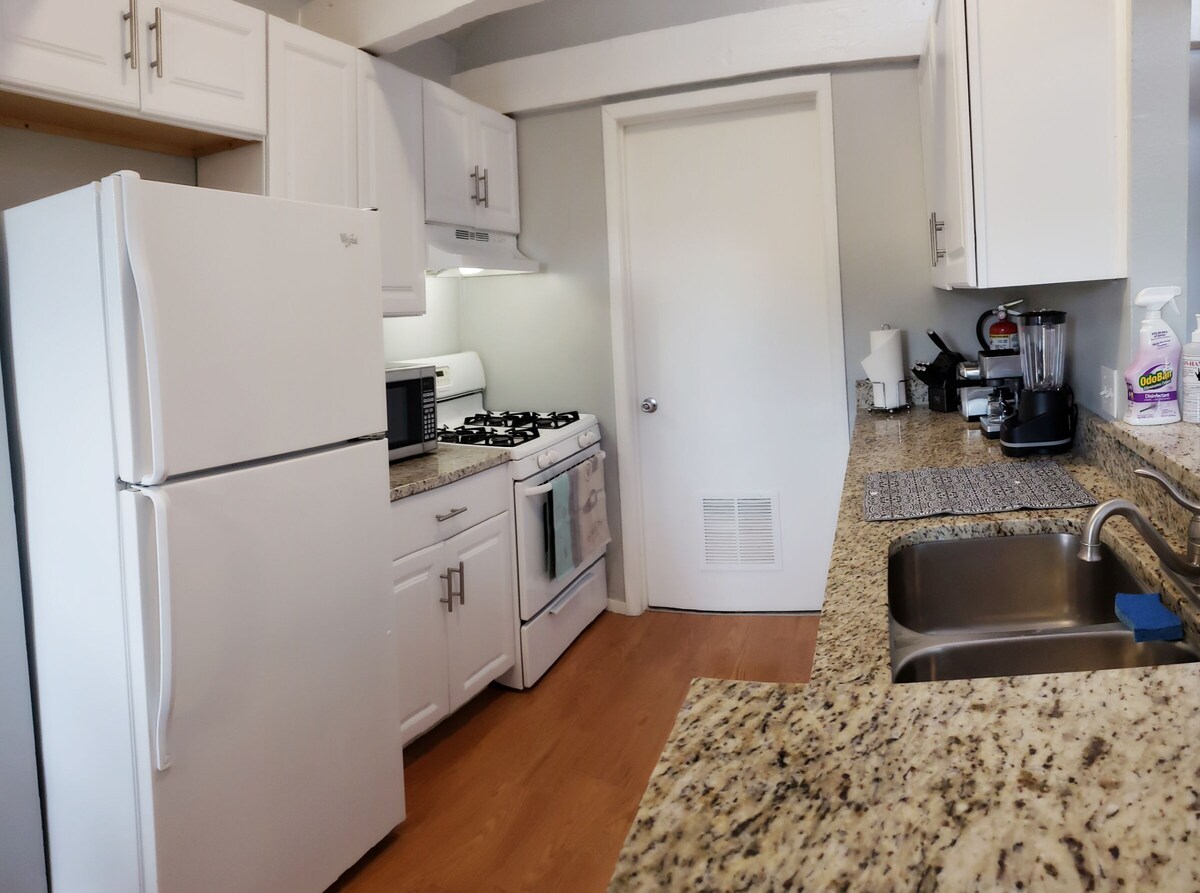 Photo 32 of Private Peaceful 4x4 House Near Downtown Austin