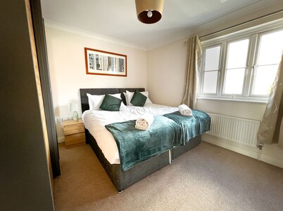 Starview Apartment-Bruff