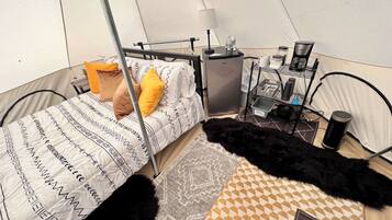 1 chambre, Wi-Fi gratuit, draps fournis