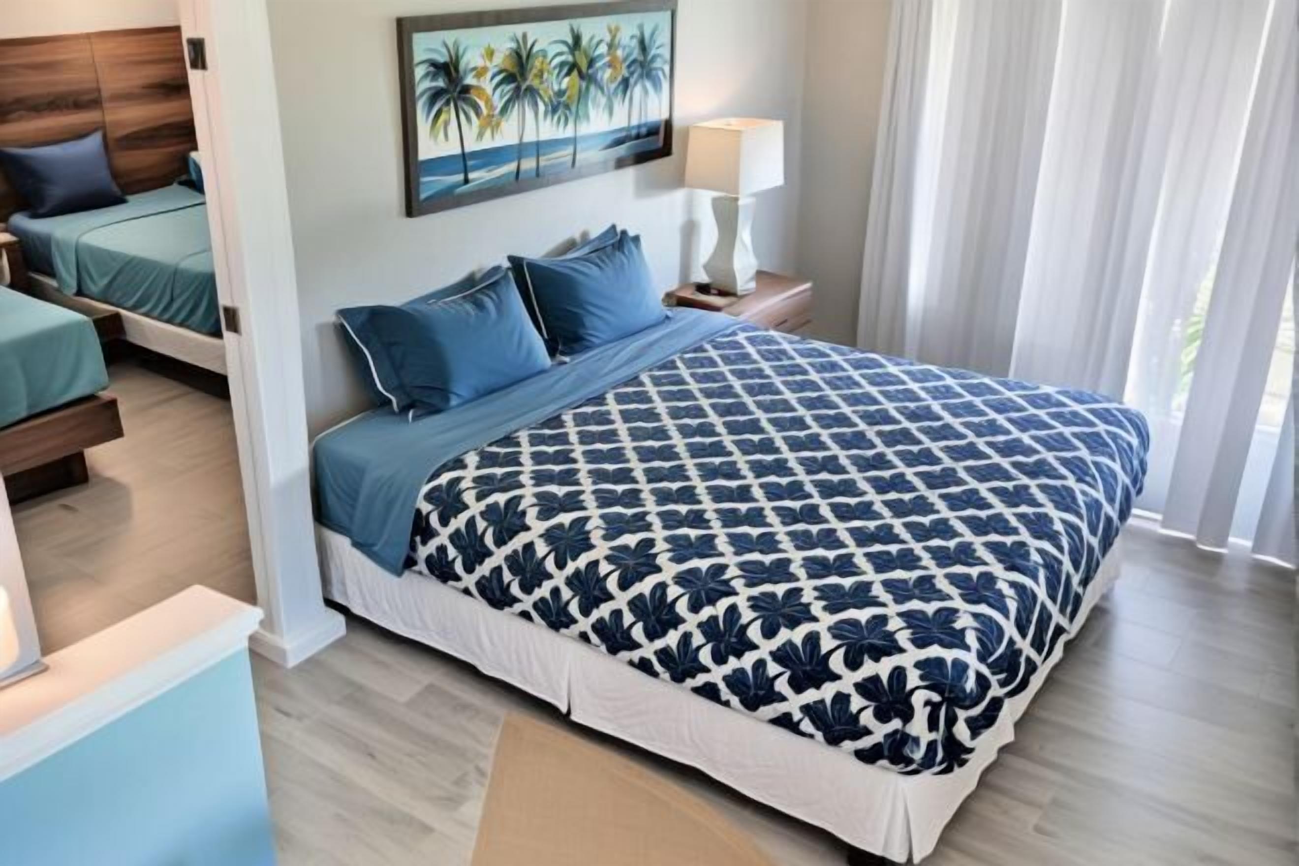 Premium bedding, individually decorated, individually furnished, desk