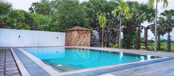 Kathircholai villa-Suite Room