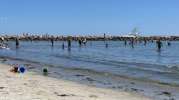 Nær stranden