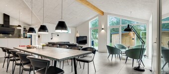 Cozy home in Blokhus with sauna
