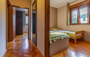 3 chambres, Wi-Fi gratuit, draps fournis