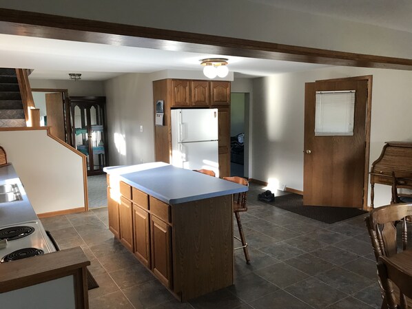 Interior - Country Home Close to Town with WiFi (Atlantic Mine)